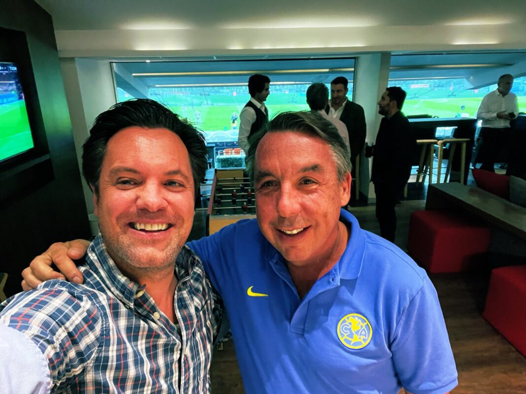 Juan Pablo Fernández y Emilio Azcárraga.