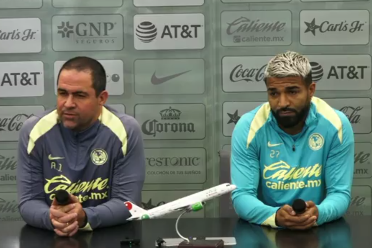 André Jardine y Rodrigo Aguirre.