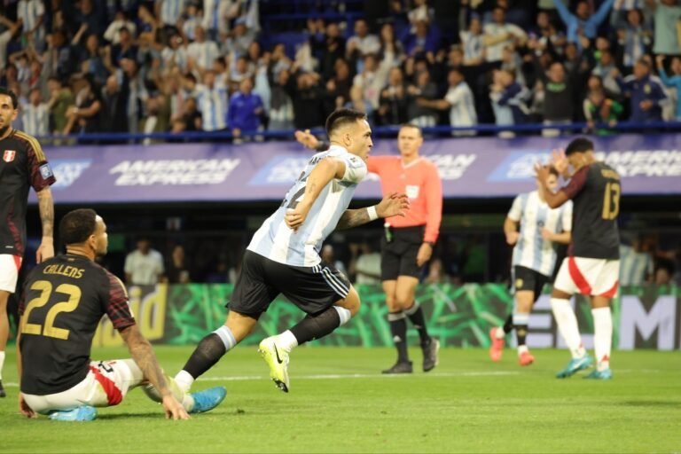 Argentina es líder en la eliminatoria Sudamericana.