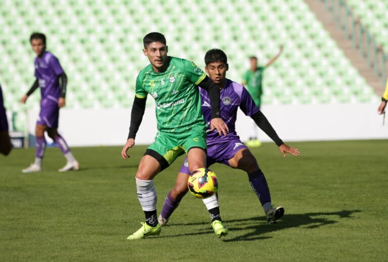 Santos Laguna empata 1-1 con Mazatlán 1 Santos y Mazatlán igualaron 1-1 en partido amistoso.