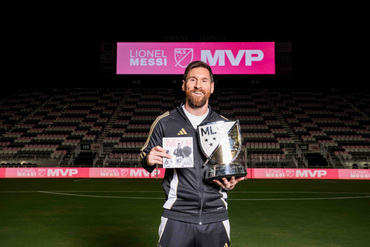 Lee más sobre el artículo Messi gana el MVP de la MLS