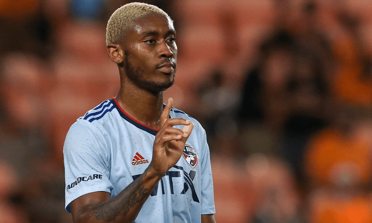 Nkosi Tafari nuevo jugador del LAFC