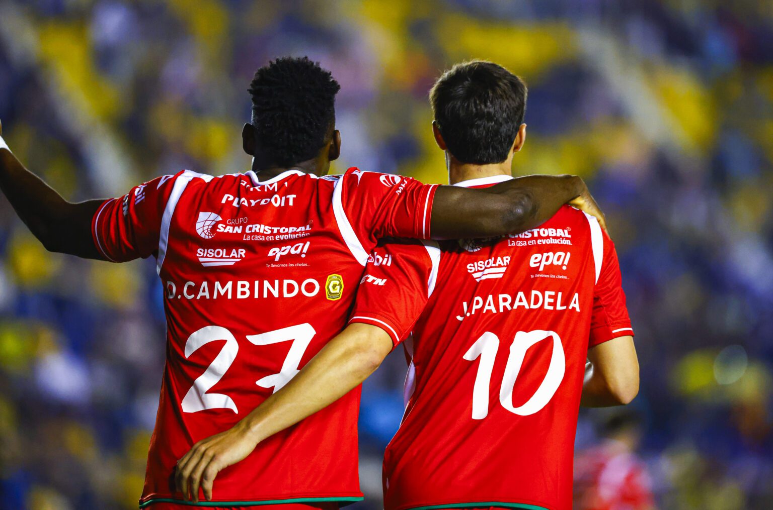 Cambindo y Paradela dos de las figuras del Necaxa.