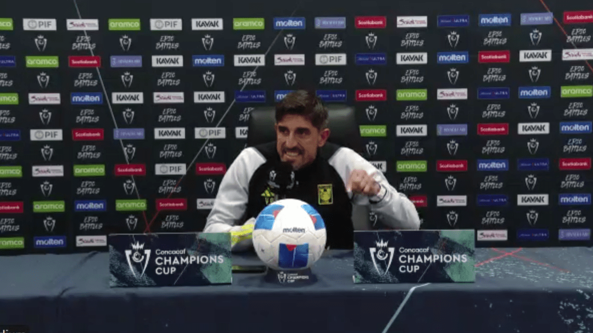 Lee más sobre el artículo Veljko Paunovic estalla contra la prensa tras derrota de Tigres