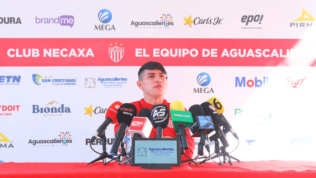 Lee más sobre el artículo Necaxa: Emilio Lara asegura que les motiva tener al estadio en contra