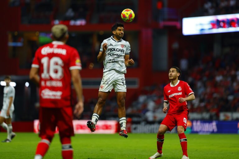 Necaxa enfrenta el viernes al Querétaro.