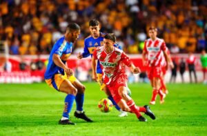 Tigres venció 2-1 al Necaxa