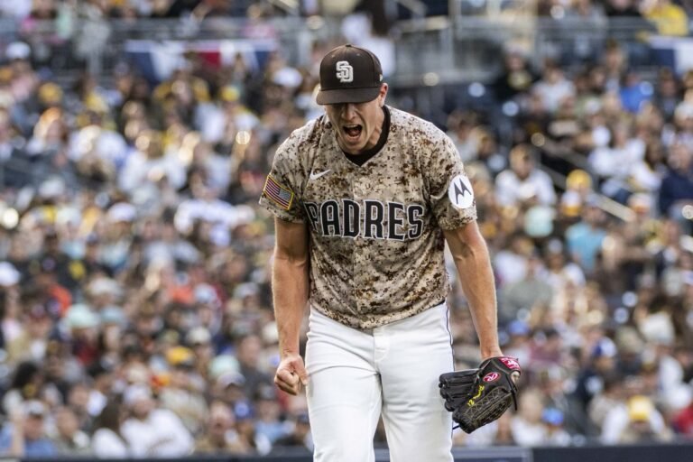 Nick Pivetta con espectacular debut con los Padres.