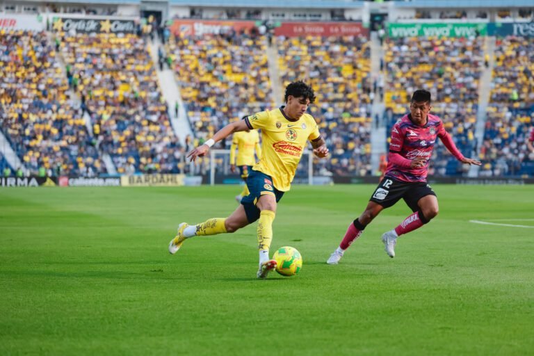 América goleó 5-0 al Mazatlán en la Liga MX.