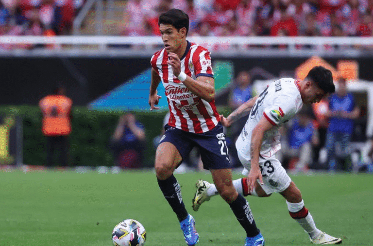 José Castillo fue cedido por las Chivas al Pachuca.