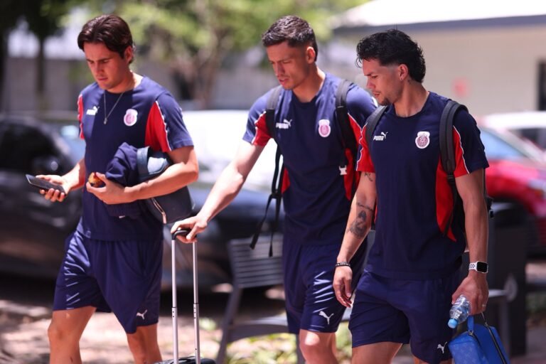 Chivas llegó a Colima con 7 ausencias