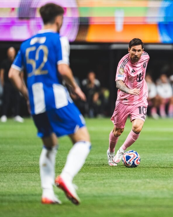 Mundial de Clubes: Inter Miami vence 2-1 al Porto con golazo de Messi 2 Mundial de Clubes: Inter Miami vence 2-1 al Porto con golazo de Messi