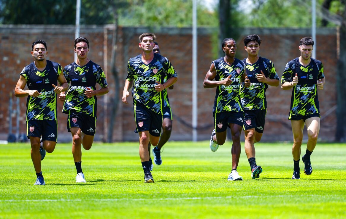 Necaxa arranca pretemporada sin Larcamón ni Gago 3 Necaxa arranca pretemporada sin Larcamón ni Gago