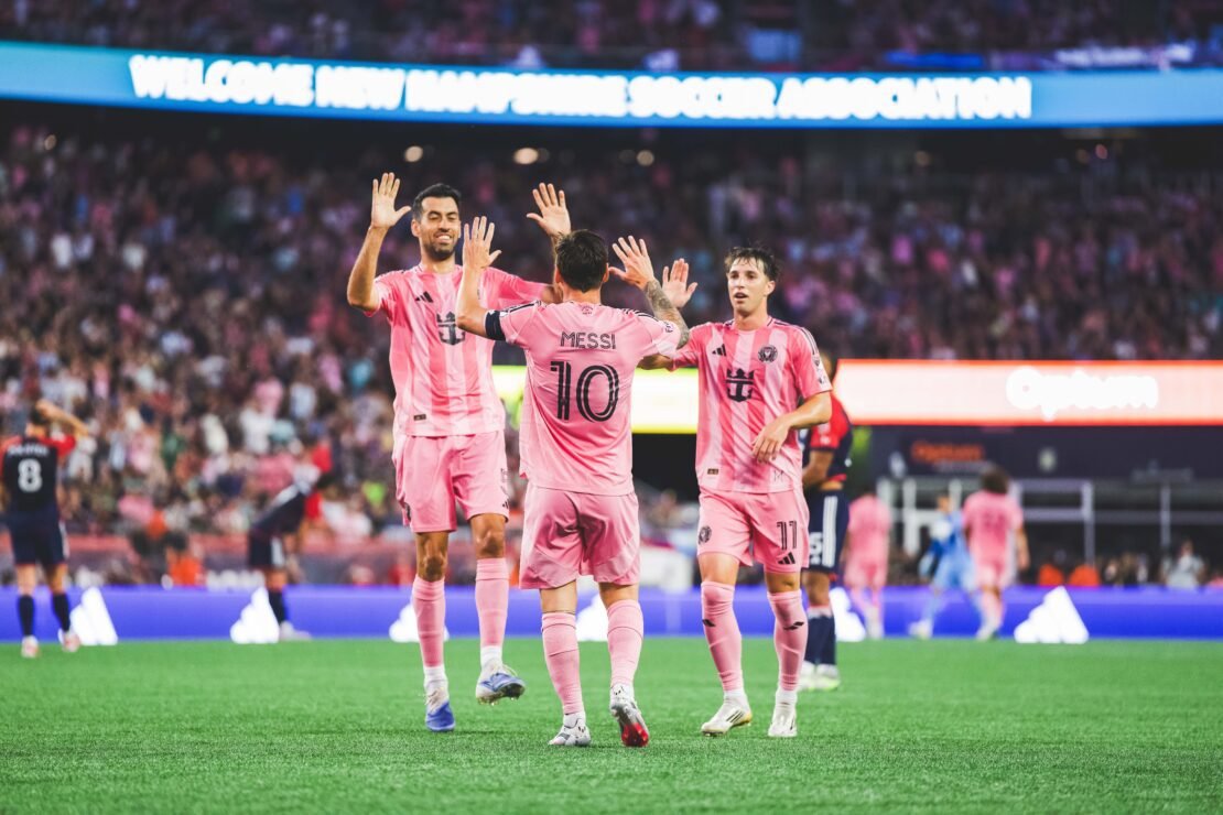 AG103872-1110x740 Messi marca doblete en triunfo del Inter Miami 2-1 sobre New England Revolution