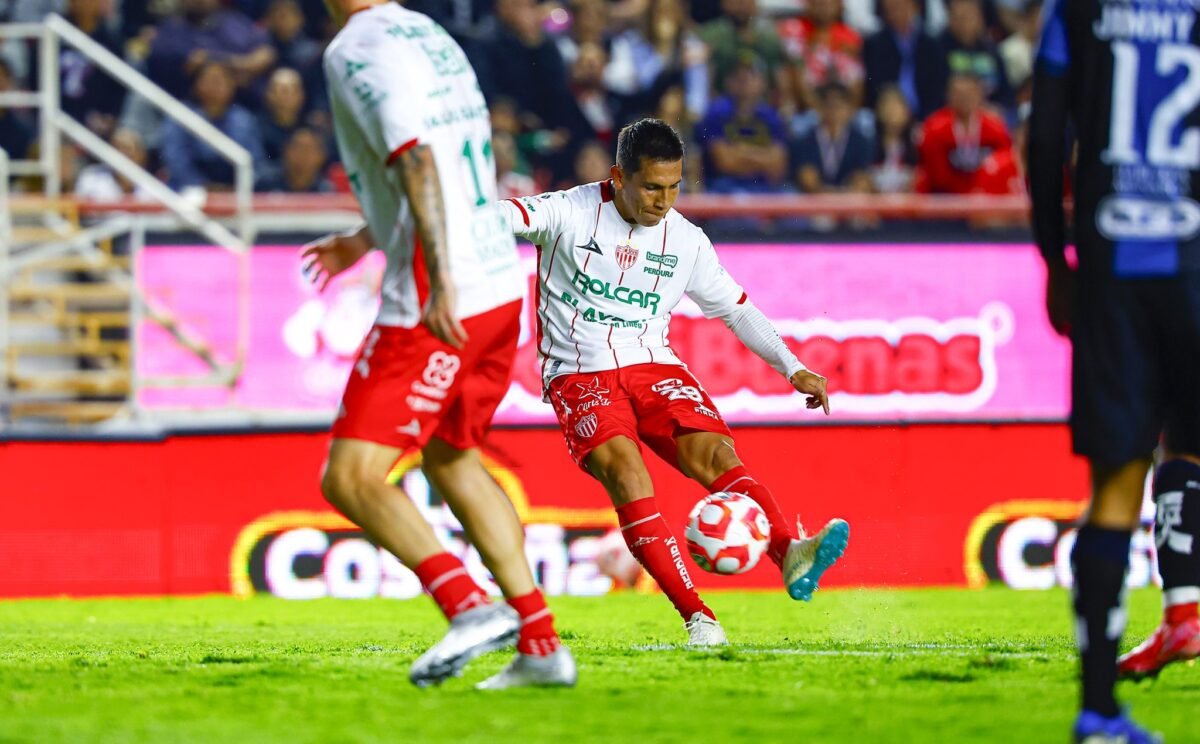 Necaxa venció al Querétaro