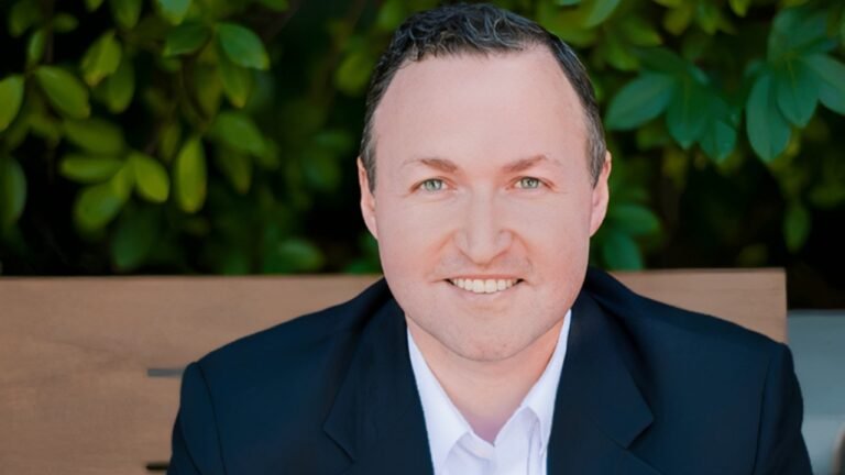Mark Spiegel, nuevo dueño de los Gallos del Querétaro.