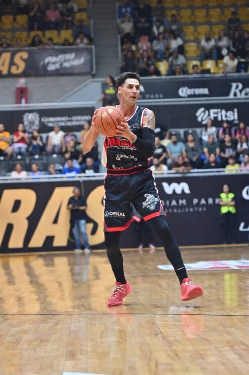 Mineros de Zacatecas derrota 114-87 a las Panteras de Aguascalientes 2 Mineros de Zacatecas venció a las Panteras de Aguascalientes en el juego 2.