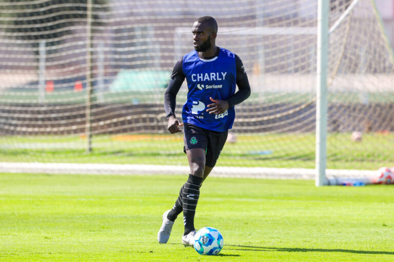 Kevin Balanta, futbolista de Santos Laguna.