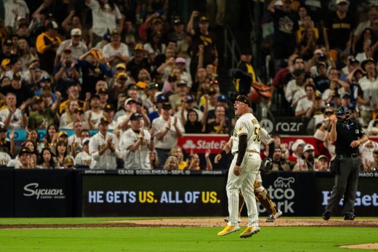 Padres son líderes del Oeste, vencen 5-1 a Dodgers y toman la cima