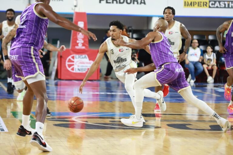 Mineros de Zacatecas venció a Dorados de Chihuahua.