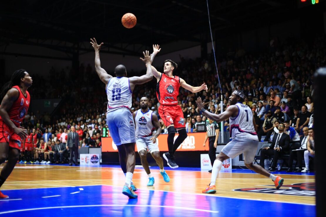 Mineros 104 Gambusinos 100 en la LNBP.