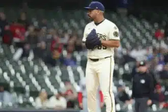 Néstor Cortés, lanzador de los San Diego Padres en la MLB.