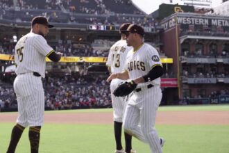 Los Padres derrotaron a los GIants 8-4.