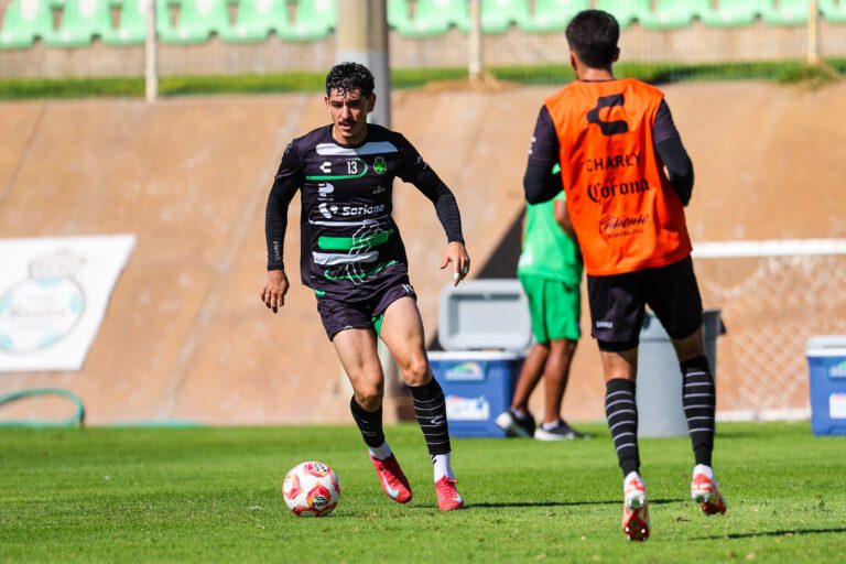 Santos Laguna enfrentará a Xolos y Rayados.