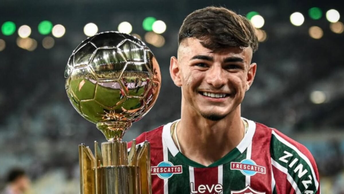 Felipe Andrade continuará jugando con Houston Dynamo. 