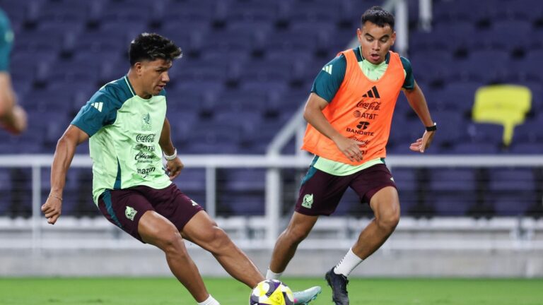 México desciende al lugar 14 en la clasificación FIFA.