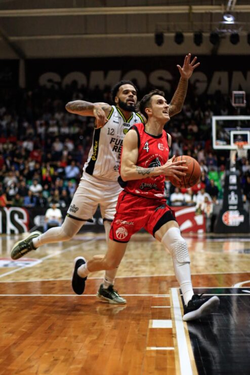 Fuerza Regia eliminó a los Mineros de Zacatecas. 