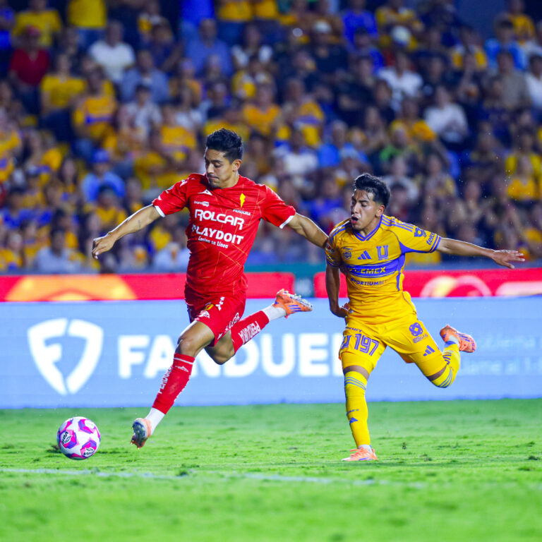 Tigres vs Necaxa, Tigres se lleva el triunfo 5-3.