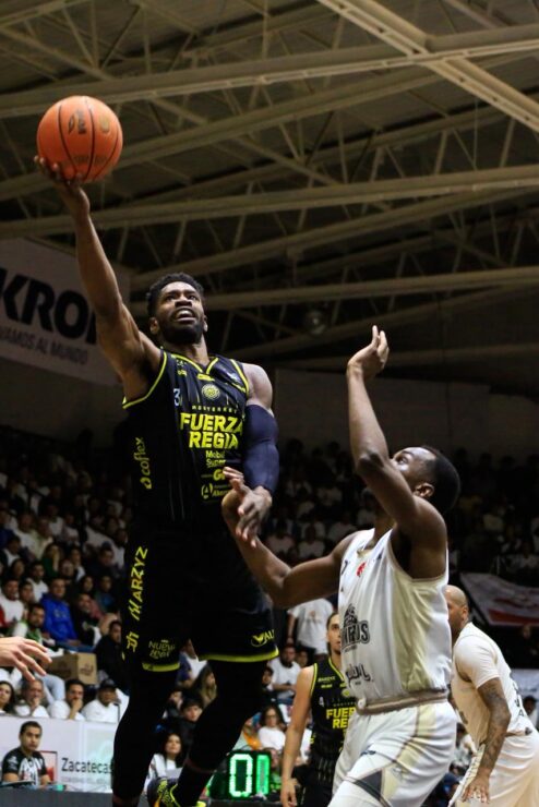 Cerrado tercer encuentro entre Fuerza Regia y Mineros. 