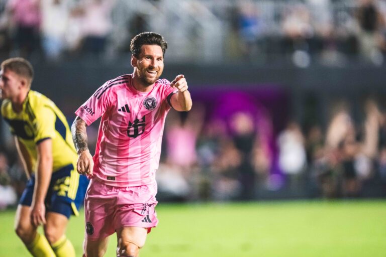 Leo Messi marcó un doblete en la victoria del Inter Miami sobre Nashville.