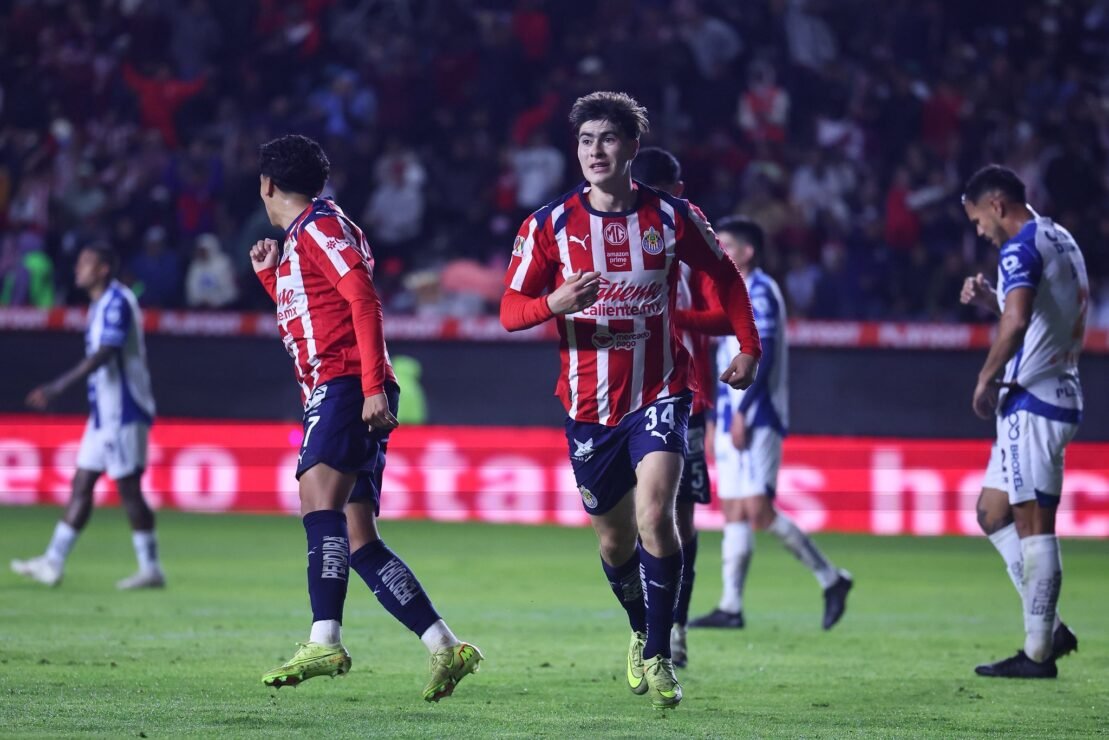 Chivas 1 Pachuca 0 Gol de la Hormiga González