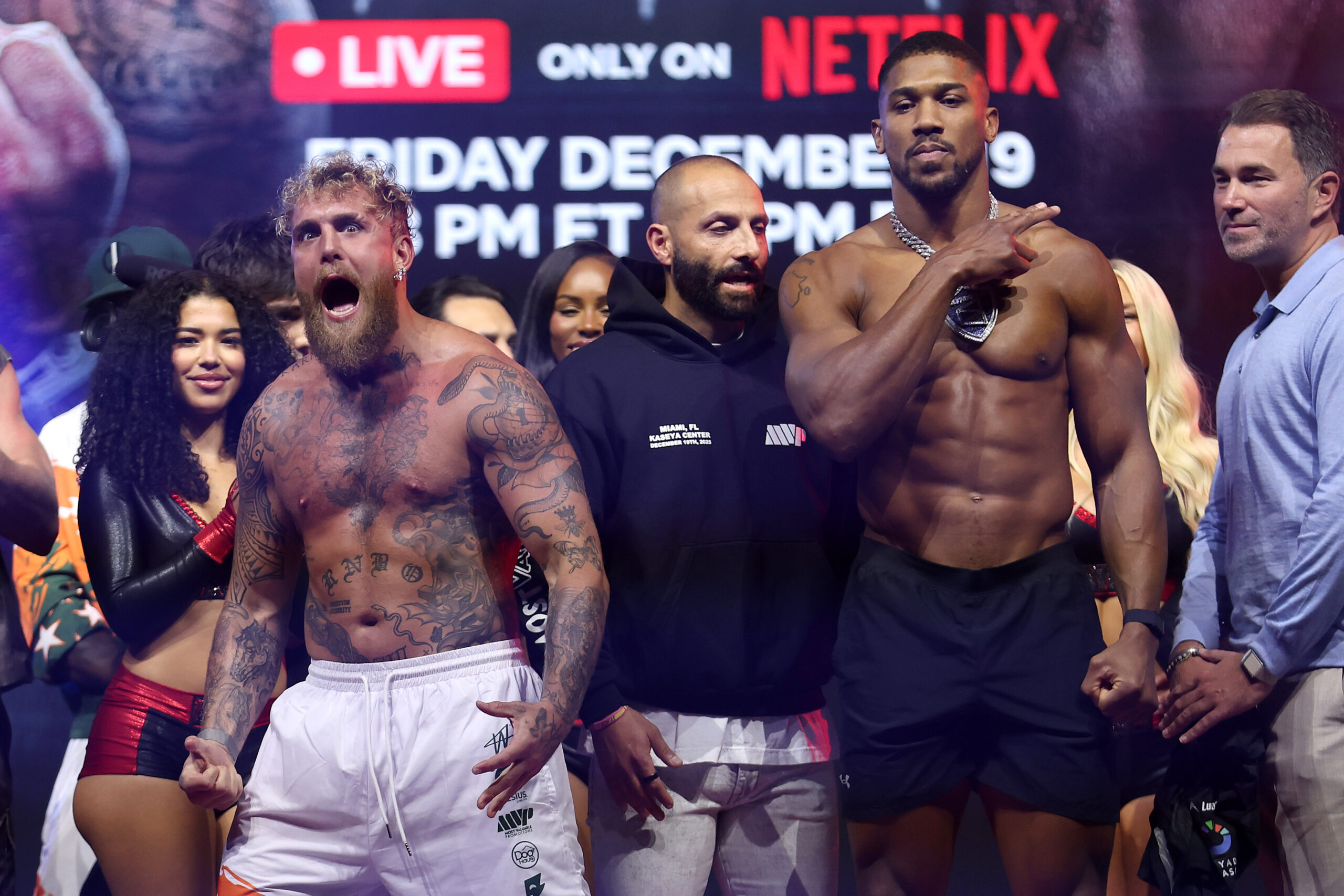Jake Paul vs Anthony Joshua, cartelera completa y horario de la estelar función
