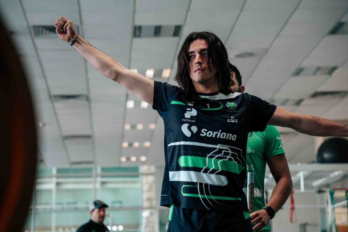 Carlos Acevedo durante el inicio de la pretemporada de Santos Laguna.