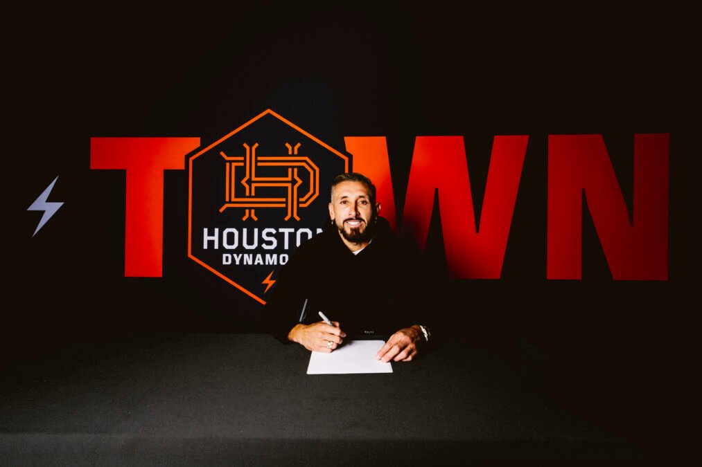 Héctor Herrera vuelve a casa con el Houston Dynamo