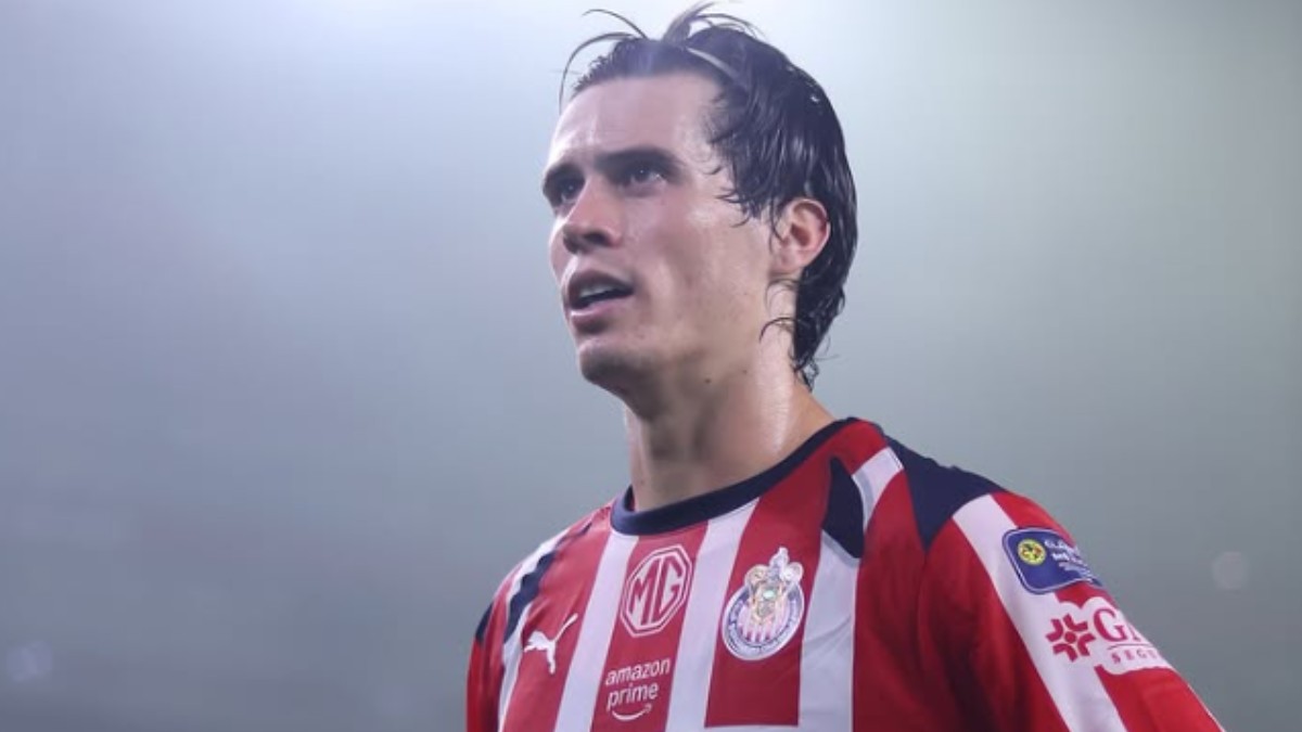 Diego Campillo regresa con las Chivas.
