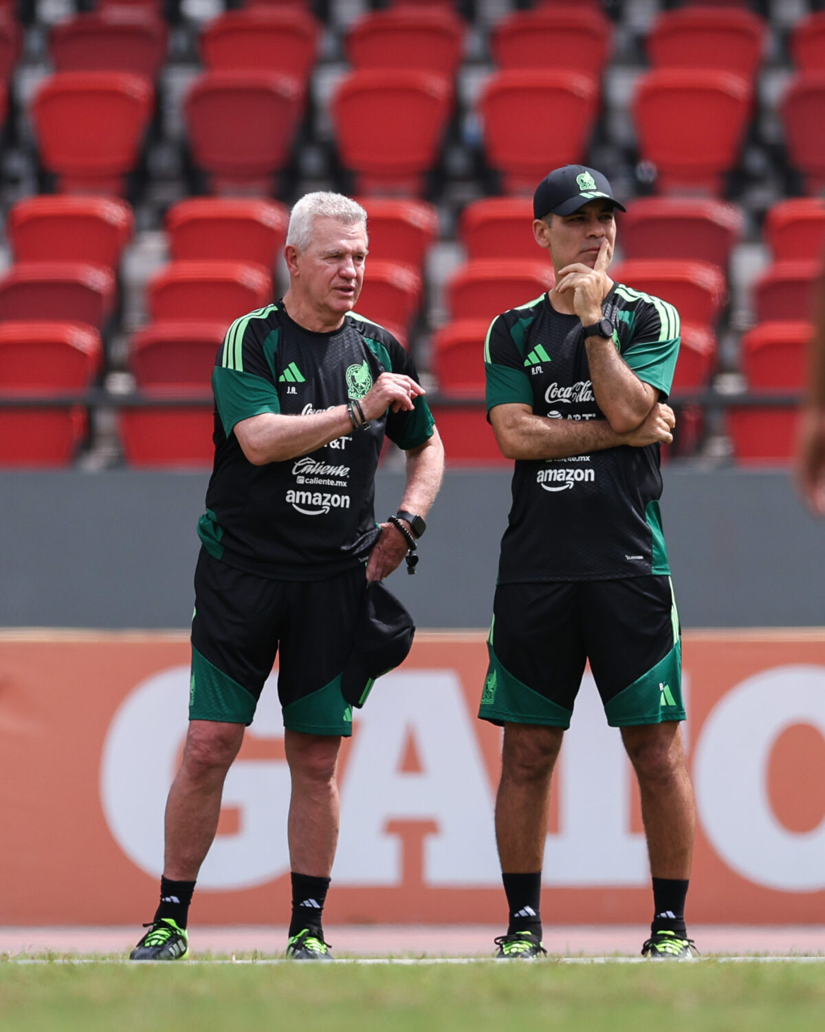 Javier Aguirre y Rafa Márquez de la Selección Mexicana. 