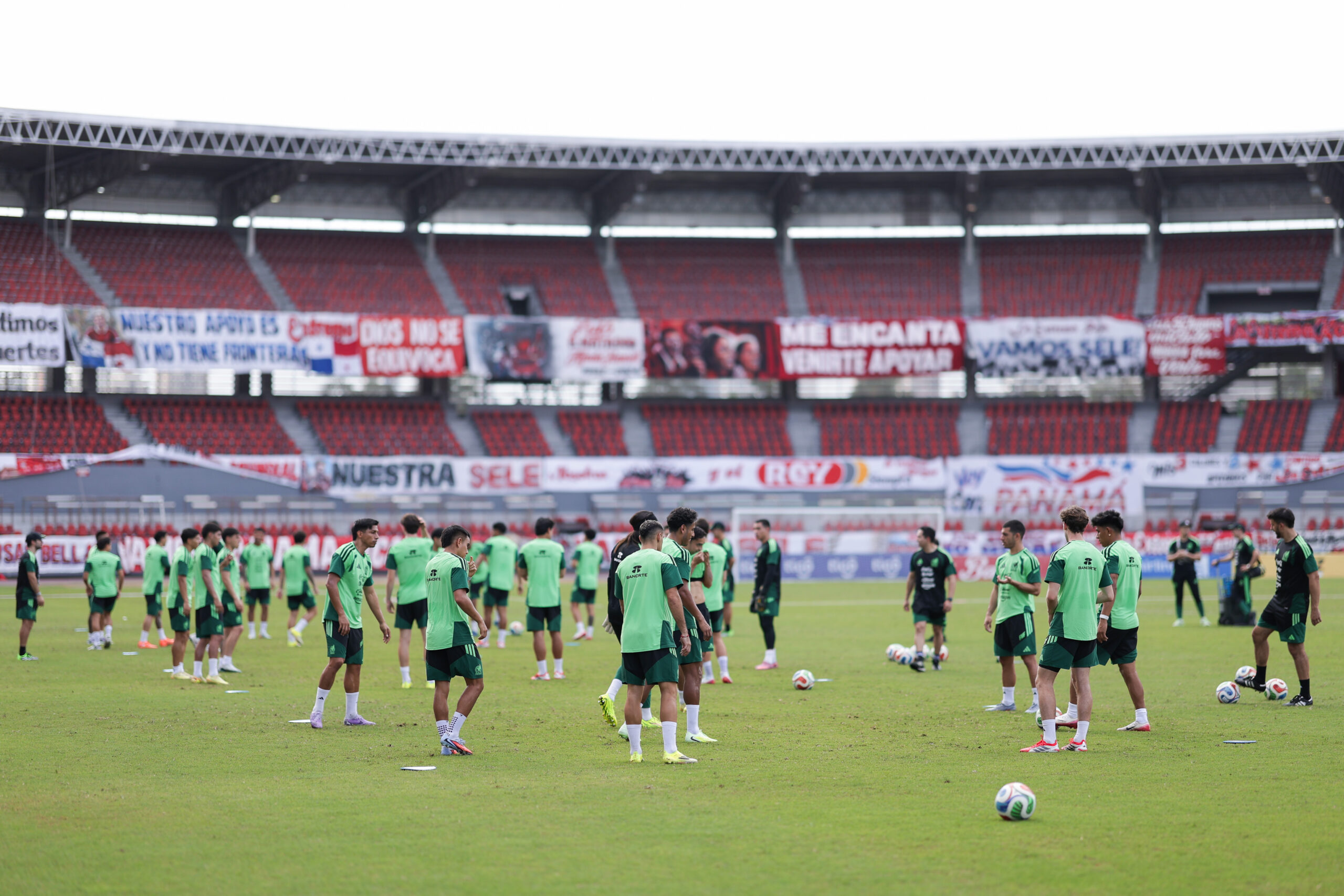 México venció a Panamá y ahora enfrentará a Bolivia.