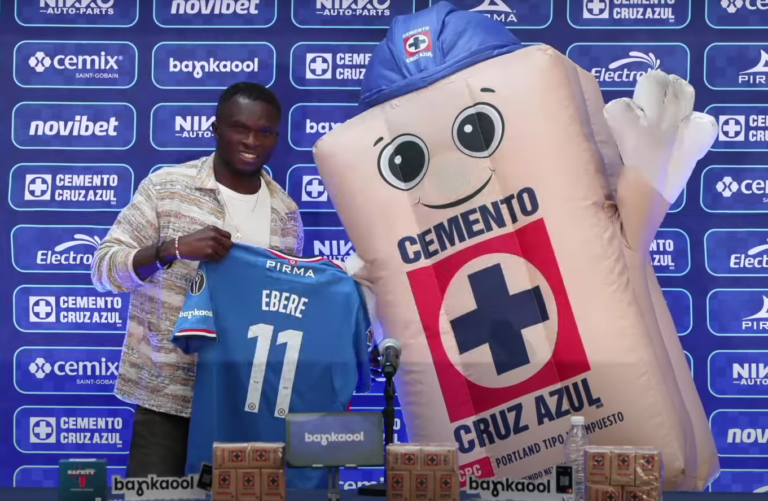 Christian Ebere, nuevo jugador del Cruz Azul.