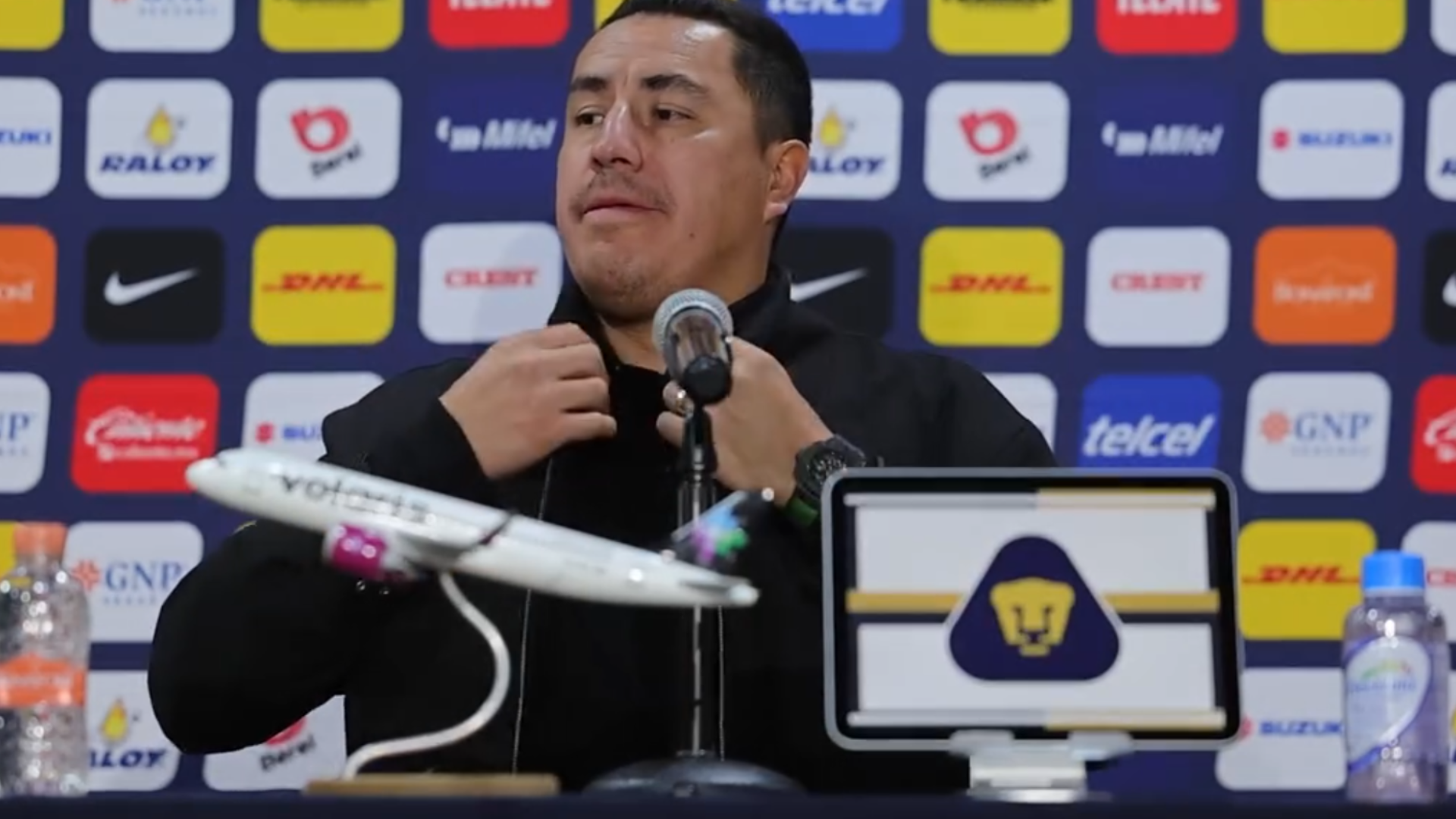 Efraín Juárez, director técnico de los Pumas UNAM.