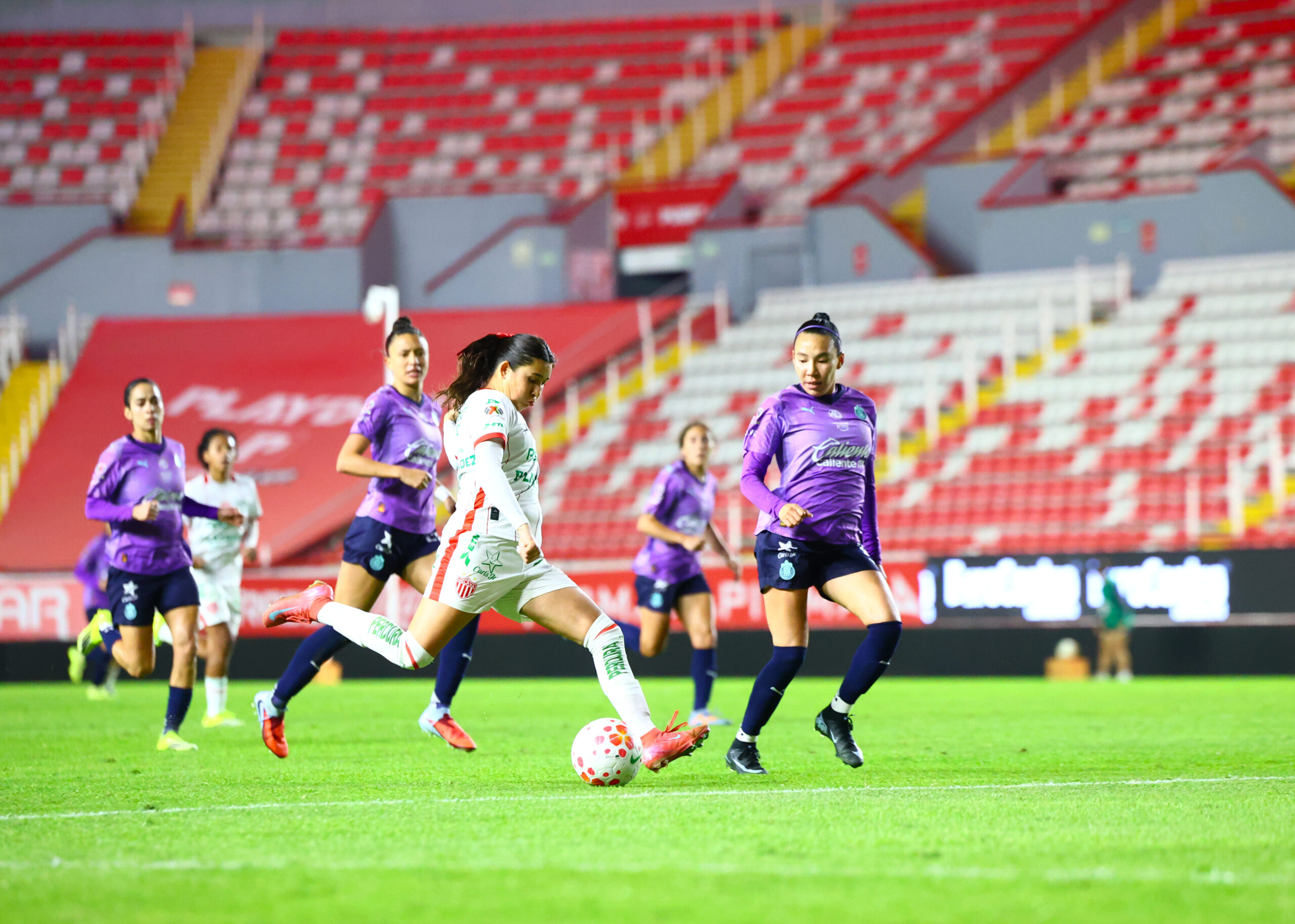 Chivas venció 2-0 a Centellas en la Liga MX Femenil.