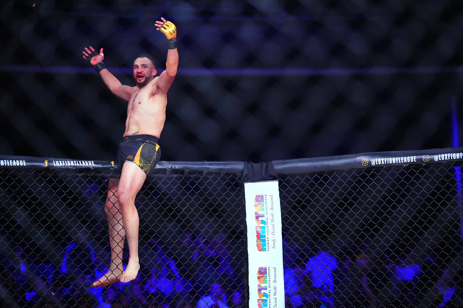 Así festejó Martín González su victoria en LUX 058.