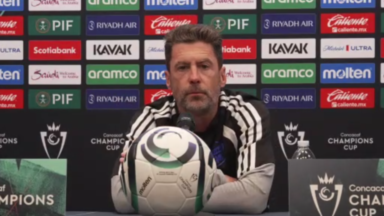 Pat Noonan, entrenador del FC Cincinnati.