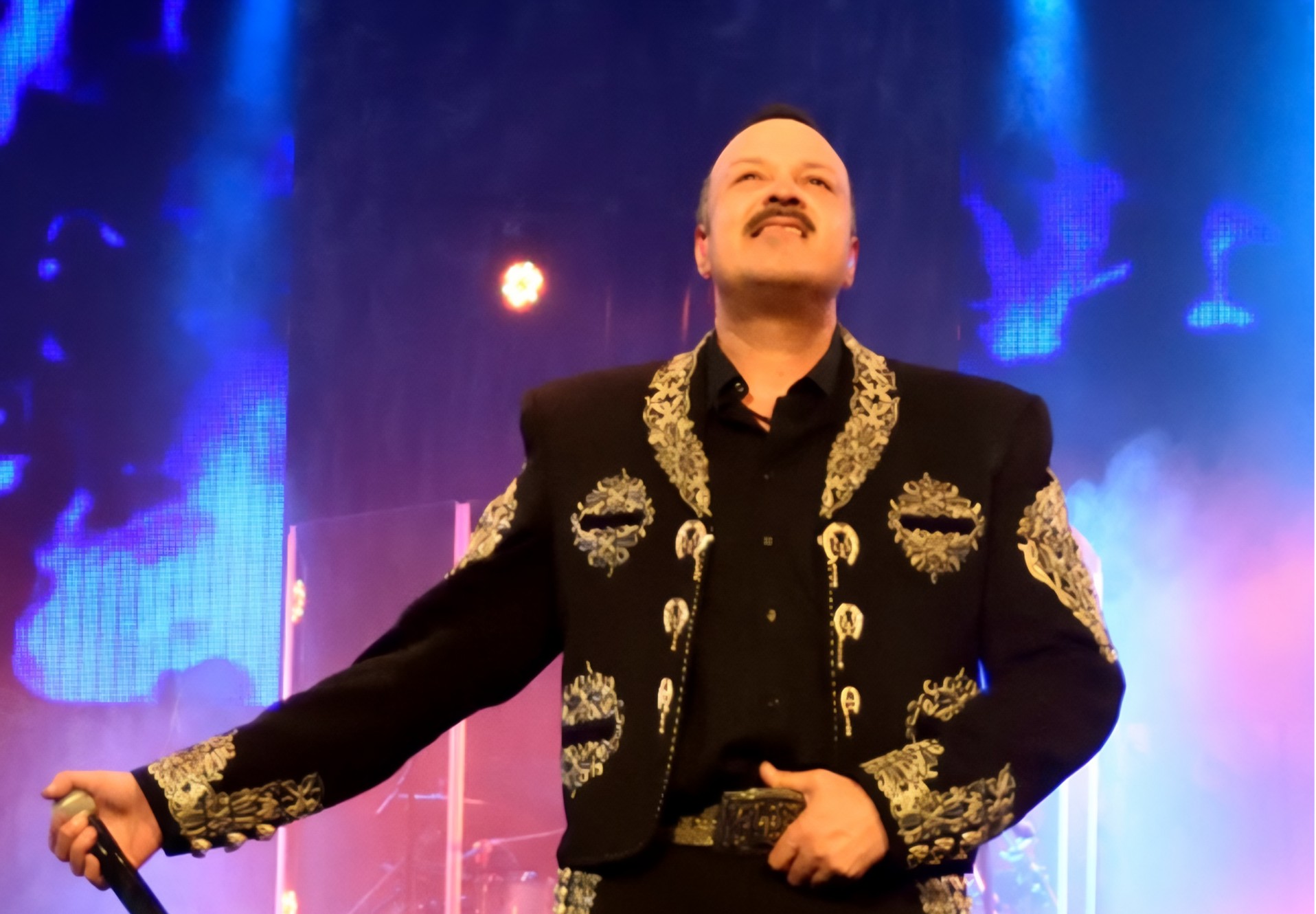 Pepe Aguilar