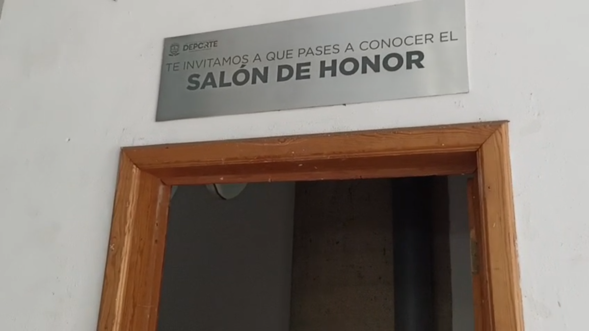Los objetos del Perro Aguayo estaban en el Salón del Honor del Deporte en Zacatecas.