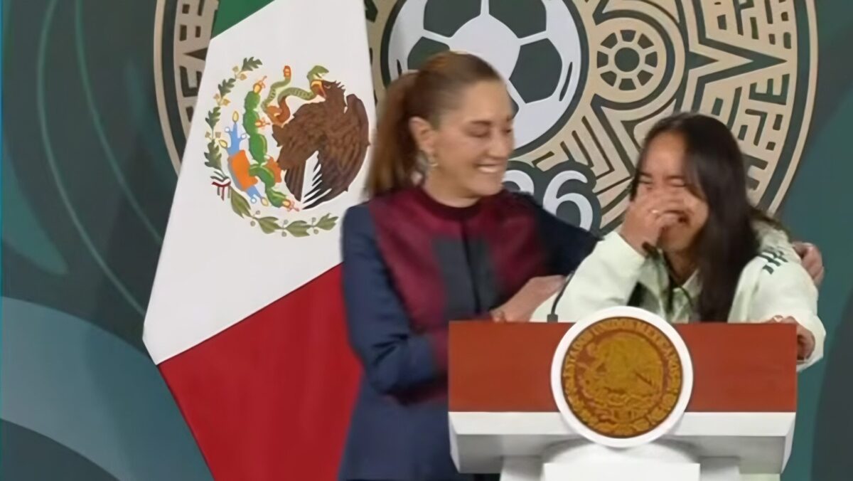 Charlyn Corral y la presidenta de México Claudia Sheinbaum. 