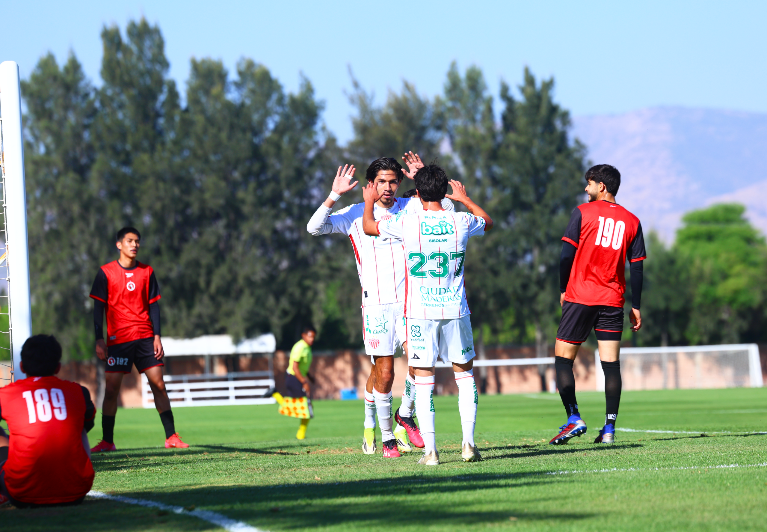 Necaxa con buenos resultados en categorías juveniles.